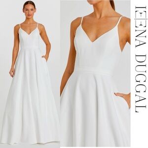 Ieena x Mac Duggal - White Classic A-Line V-Neck Ballgown Size 12